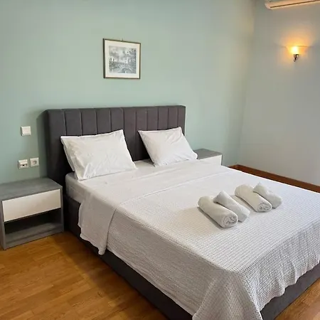 Apartment Sunny And Spacious Luxury House *
