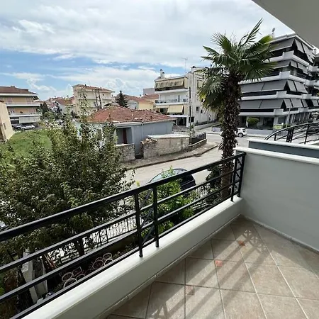 アパート Sunny And Spacious Luxury House